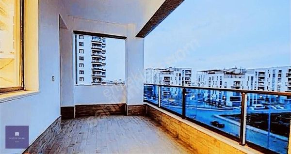 Winstown Avm Civarı Satılık 4+1 Fırsat Fiyat