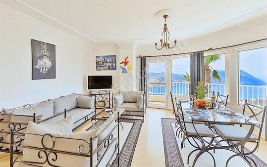 Kalkan Ortaalan Mevkiinde Deniz Manzaralı 2+1 Daire