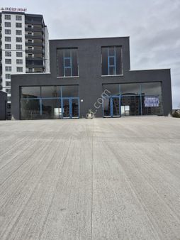 Biens'ten Bağlıcada Cadde Üzeri Kiralık Dükkan