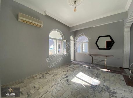 Sidede Satılık Deniz Manzaralı 2+1 Daire