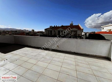 Aksoy'da Sıfır Binada Teraslı 4+1 Satılık Daire