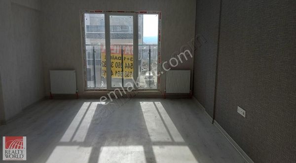 Yenikent Merkezde Satılık Sıfır 3+1 Daireler