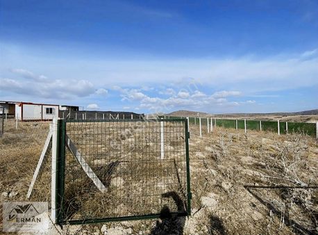 Ayaş İlhanköyde Satılık 300m2 Hobi Bahçesi Hemen Oturum Yapılblr