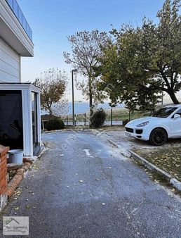 Büyükçekmece Sinanoba Özlem Sahil Sitesi Villa Satılık