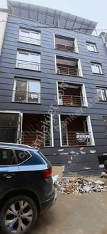 Kemalpasa Ulucak Merkezde Yüksek Giriş Satılık 2+1 Daire