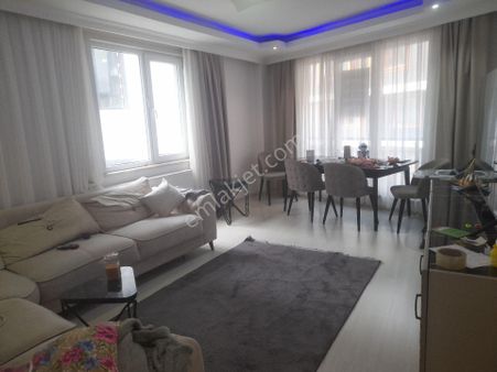 Ege Emlaktan Kağıthane Hürrıyet Mh Acıllen Satılık 2+1 Daıre