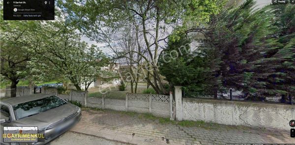 Serdivanda Köşebaşı Satılık 343 M² Konut Arsası