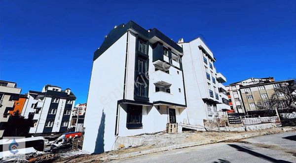 Çelebioğlu'dan Çayırova Özgürlük Mah. 3+1 Satılık Arakat