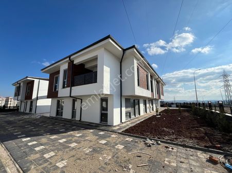 Bess'den Yaşamkent'te Satılık 4+1 Villa