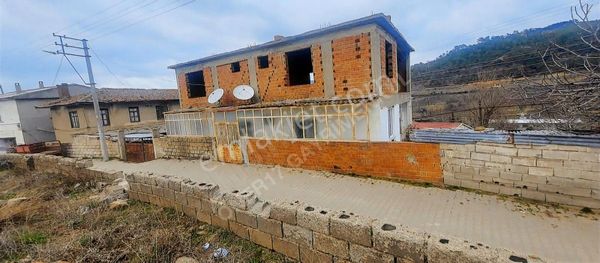 Çanakkale Bayramiç Evcilerde Satılık Arsa Ve Ev