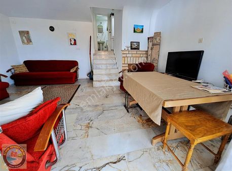 Gümüldür De Havuzlu Deniz Manzaralı Uygun Villa