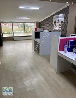 Avcılar Gümrük Yol Üzerinde 5 Katlı İşyeri