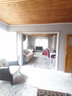 Yeşilyurt Mahallesinde Doğalgazlı Çift Balkonlu Geniş Kullanışlı 3+1/145 M2 Daire 2.000.000 Tl