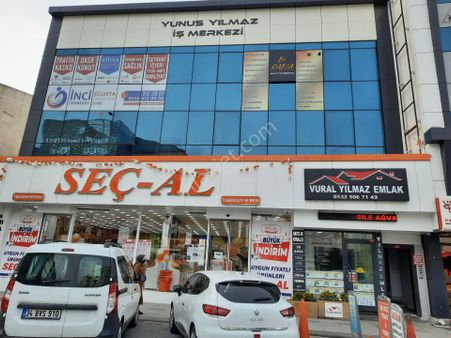 Taşdelen Merkezde Kiralık 3.kat İşyeri Ofis Katları 60m2