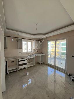 Yeşil Mahalle'de Satılık Sıfır Lüx 3+1 Daire