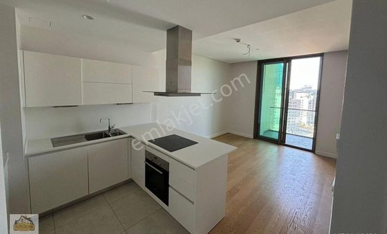 Eclipse Maslak 1+1 Yüksek Kat Orman Mnz Güncel Boş Satılık Daire