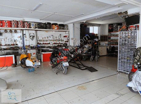 Sedir Gm'den Cadde Cepheli 200 M2 Satılık İşyeri