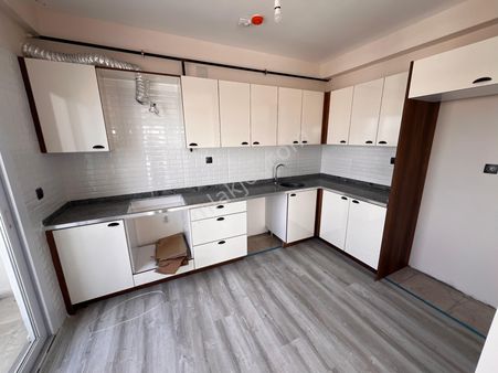 Özkan Emlaktan Baraj Konutları 3+1 Kiralık(son Kat)daire