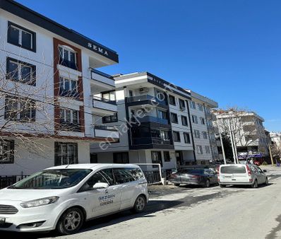 Gezgen'den Metrobüse 10 Dk 2+1 Ebeveyn Banyolu Sıfır Daire