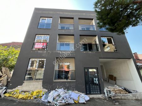 Gümüşpala Çarşı Ve Pazar Yakını Ara Kat Sıfır 3+1 Satılık Daire