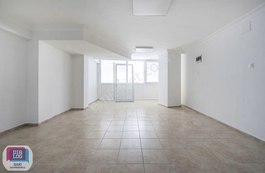 Gazcılar Caddesinde Satılık Merkezi Konumlu Dükkan Dialog Baki