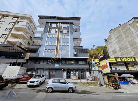 Trabzon Akyazı'da Satılık Lüks Yapım Dubleks Daire