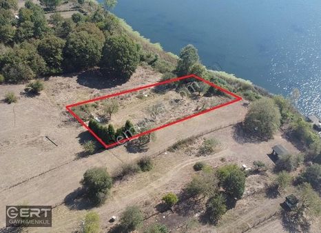 Poyrazlar Gölüne Sıfır Konumda Satılık Harika Arazi