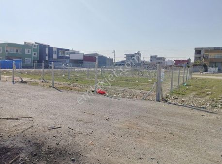 Yeni Okul Projesinin Karşısında Arsa