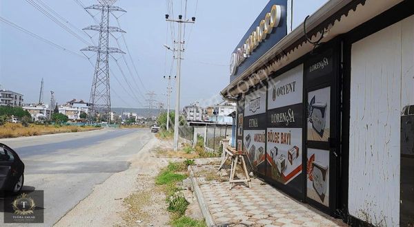 Geniş Satılık Dükan