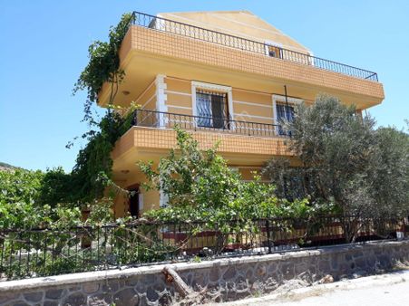 Onyıl Gayrimenkul İzmir Çandarlı Eyko Sitesi 1+1,2+1 Satılık Yazlık Dublexs