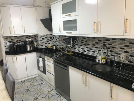 Satlık Daire Kavaklık Öğretmen Evlerinde 3+1 Kat3