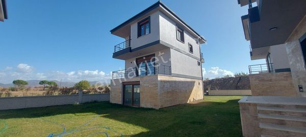 Rota’dan Deniz Manzaralı Lüx Villa !!