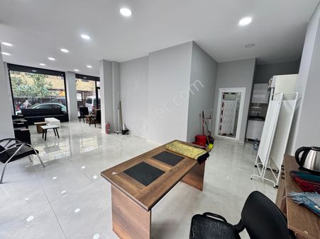 Zeytinburnu Yeşiltepe Mh'de Bulvara Yakın 2katlı 150m² 2yıllık Köşe Satılık Dükkan Osmanlı Emlak