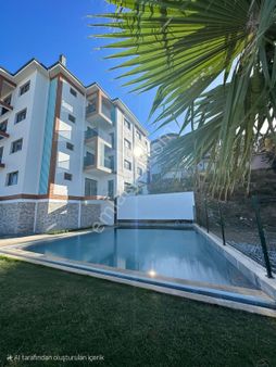 Kuşadası Değirmendere Mevkiinde 1+1 2+1 Oturuma Hazır Lux Daire