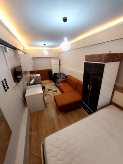 Oldpol Emlak'tan Açıkögretim Kayıt Ofısı Arkasında Luks Esyalı Abonelıklerı Acık