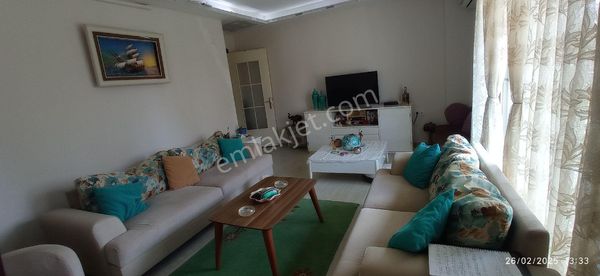 Güzelbahçe Yelki De Kapalı Mutfak, Ebebeyn Banyolu, Bahçe Katı 3+1 Daire Satılık.