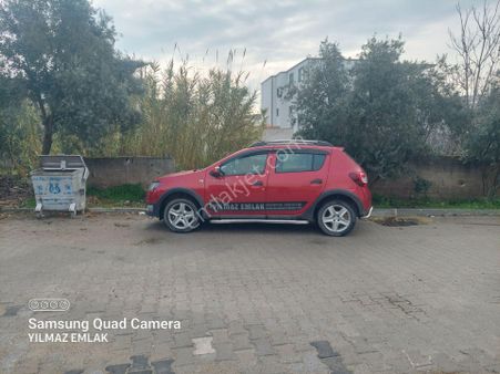 Cumhuriyet Mahallesinde Satılık İki Adet Arsa