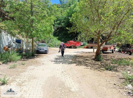 Nazilli Samaillii Mahallesinde 838 M2 Köy İçinde Ev Ve Arsası