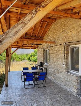 2 Dönüm Arsa Üzerinde Özel Taş Ev