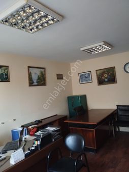 Kızılay Caddesinde Merkezi Konumda Cadde Üzerinde Satılık İşyeri