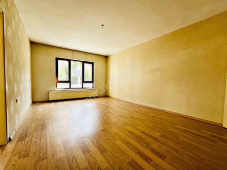 General Zeki Doğan'da Merkezi Konumda 3+1 Katta Satılık Daire!!!