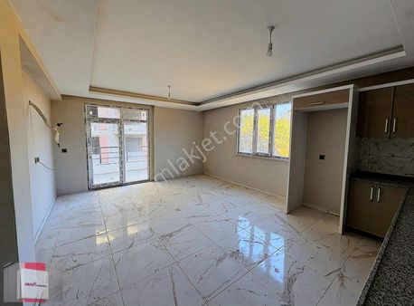 Aras Gyo'dan Silifke Yeşilovacıkta Havuzlu Site İçi 2+1 Daireler