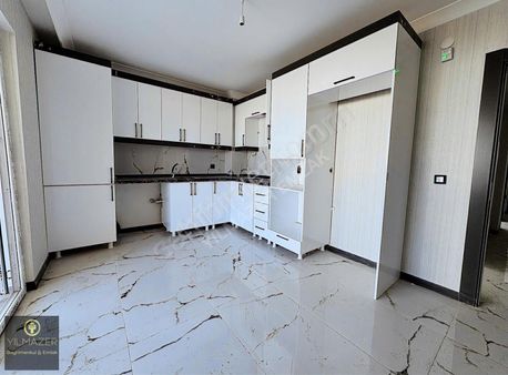 Yılmazer'den Park Manzaralı 1048 Cadde Cephe Satılık Konut!!