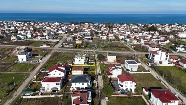 Atakum Sahilde Satılık Villa Arsası