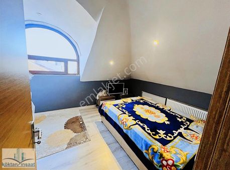 Manisa Yunusemre Yeni Mhde Satılık 3+1 10 Yıllık 130m2 Dubleks