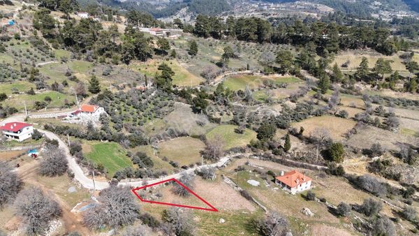 Çatakbağyaka Da Köy İçi İmarlı 520,79 M2 Manzaralı Satılık Arsa