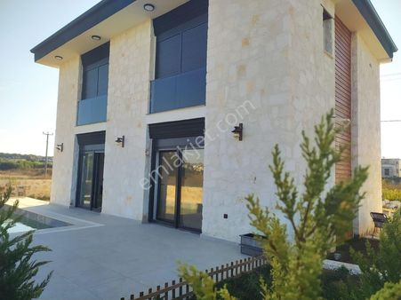 Antalya Belek Kadriye'de 320 M2 Satılık Uygun Sıfır Yapım Özel Havuzlu Müstakil Dubleks Villa