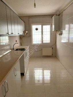 Avcılar Cihangirde Kaymakamlığa Yakın 2+1 İçi Yapılı Satılık Daire