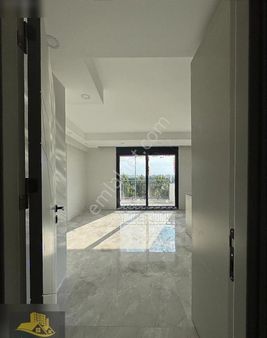 Ilıcada Fırsat Ara Kat Park Cepheli 2+1 Daire