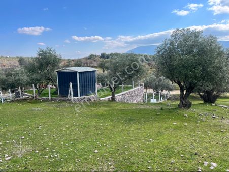 Üçpınar Satılık 467m2 Konut 2 Kat İmarlı Arsa Araba Takas Var